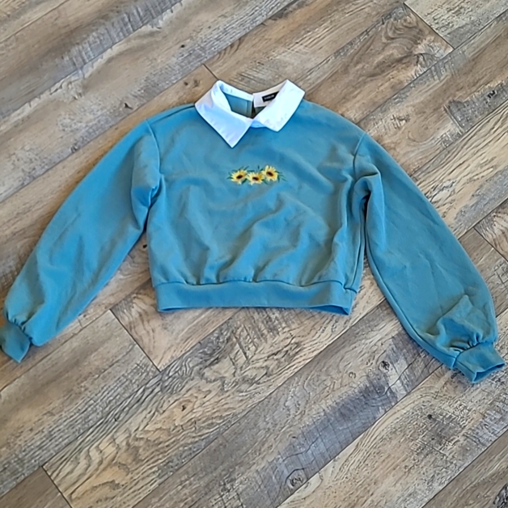 Teal sweater w/ collar